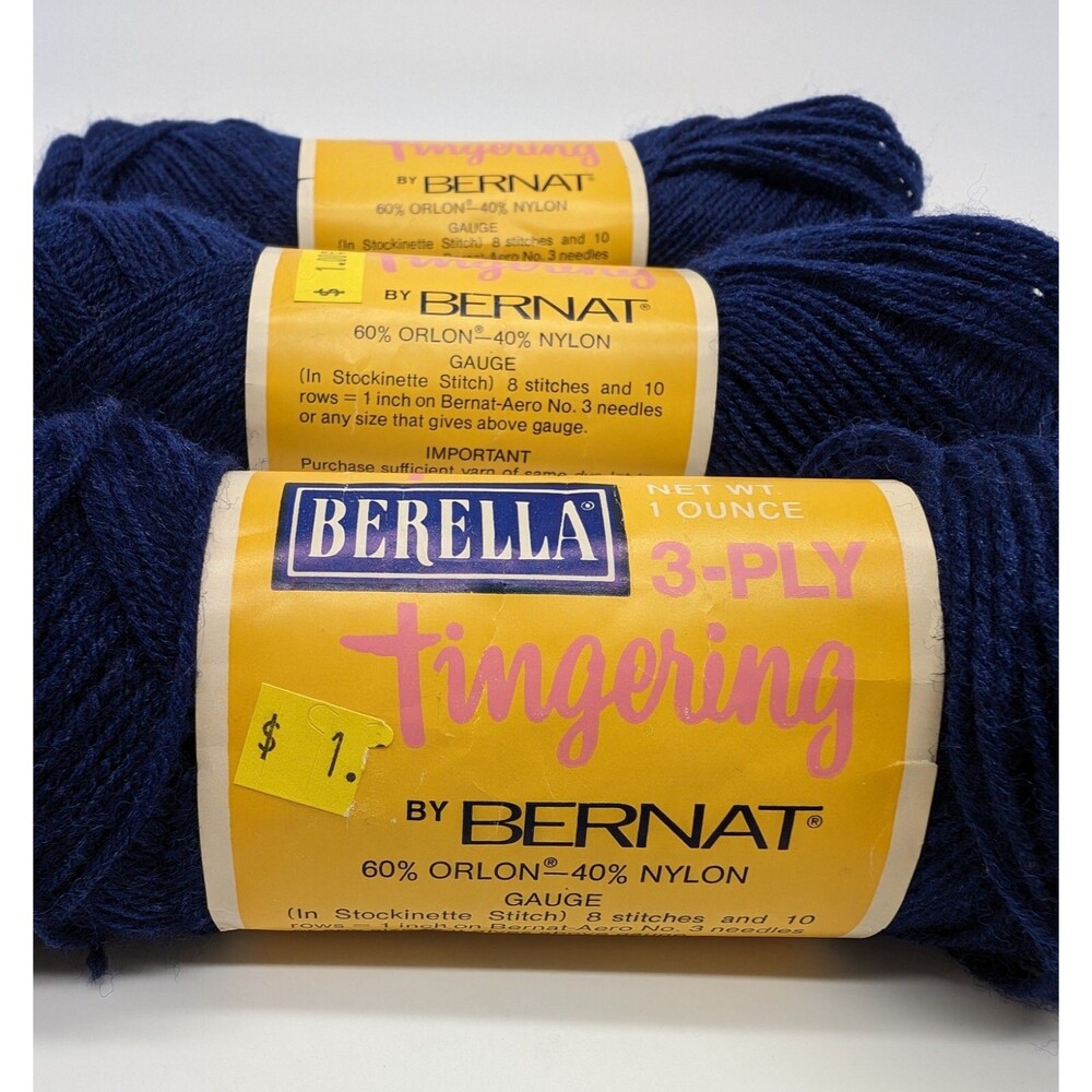 Vintage Berella by Bernat Navy 3-Ply Fingering Yarn 60% Orlon 40% Nylon USA - Picture 2 of 4